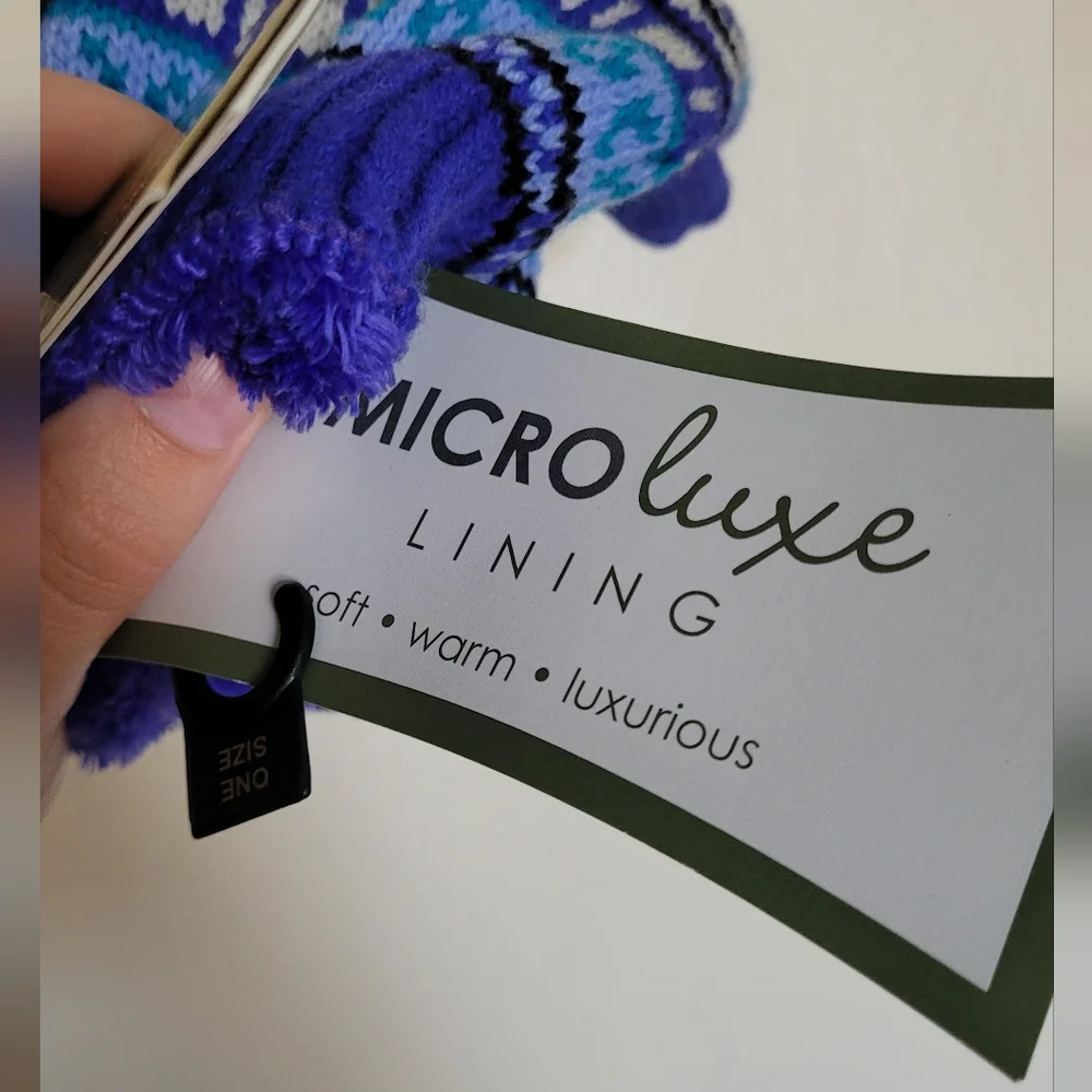 Isotoner Fair Isle Micro Luxe Lined Gloves, One Size. Violet & White Patterned.